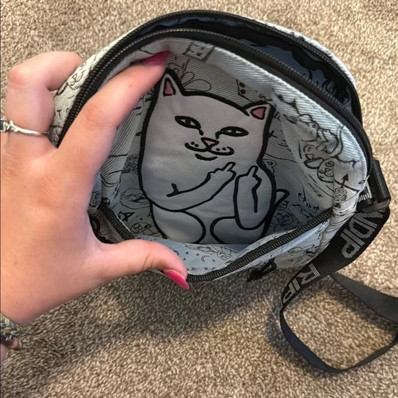 Ripndip Black and White Cat Crossbody Bag - Picture 5 of 6